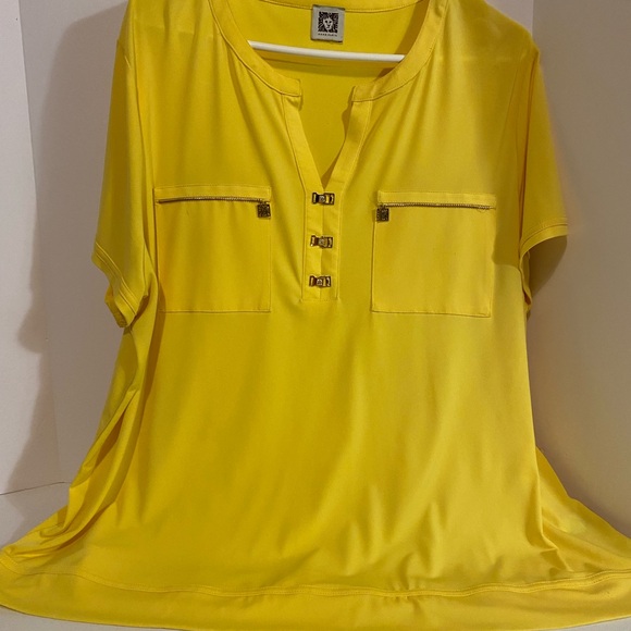 Anne Klein Yellow V-Neck Short Sleeve Blouse - Picture 1 of 5